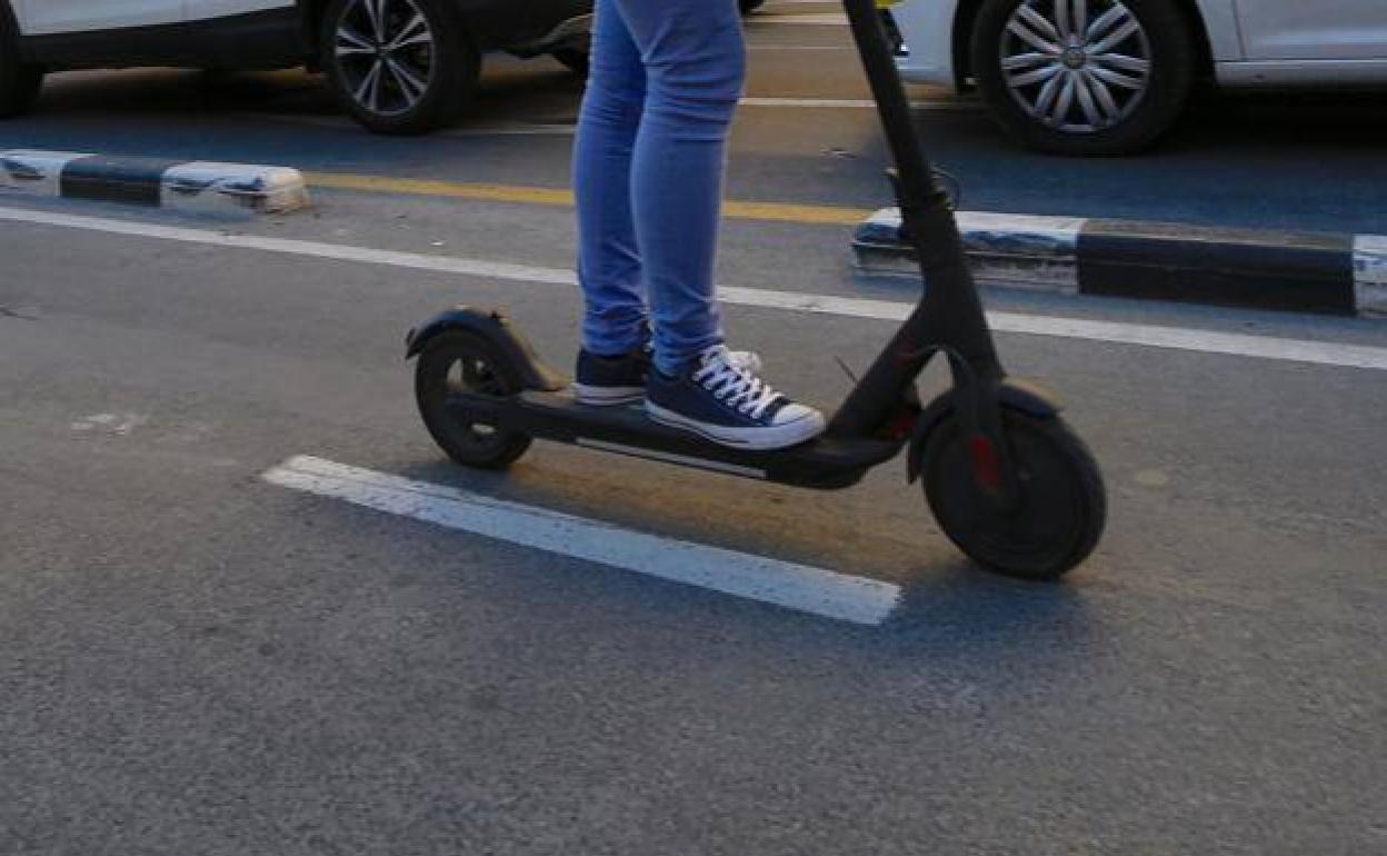 Spain's DGT issues new rules for electric scooters Sur in English